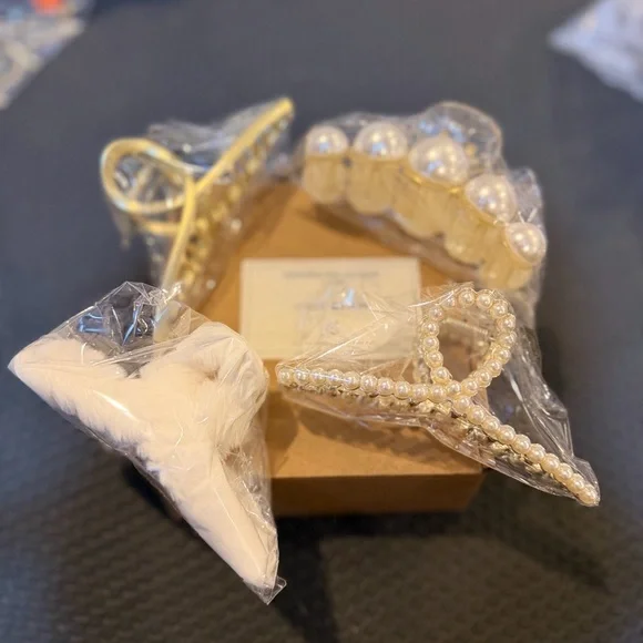 Gold and White Hair Claw 4 Piece Set - Picture 2 of 6